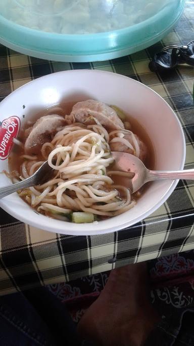 MIE BASO MAS PARTO