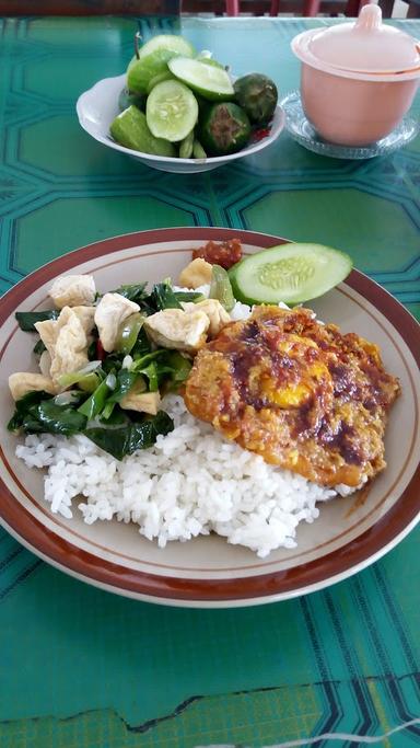 WARUNG NASI SEDERHANA