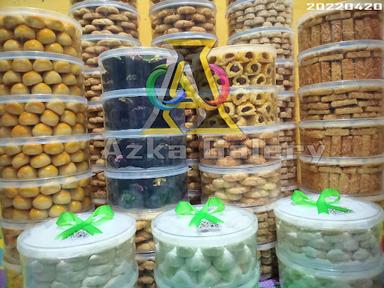 AZKA CAKES