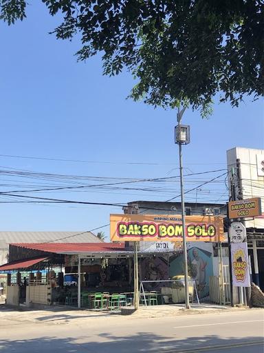 BAKSO BOM SOLO