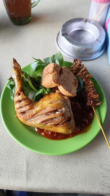 SEAFOOD & NASI UDUK BAJONG MAKMUR 14