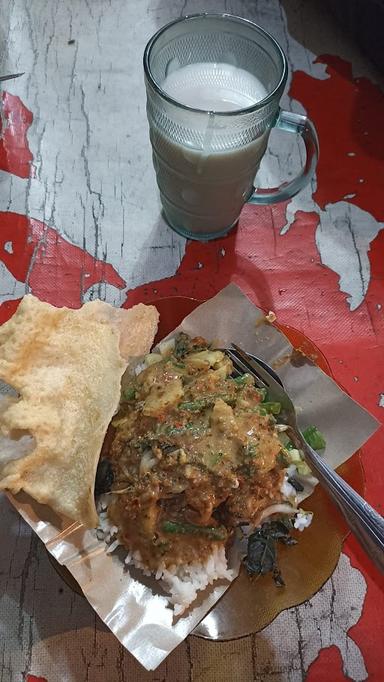 WARUNG GADO GADO MAMAH FARAH