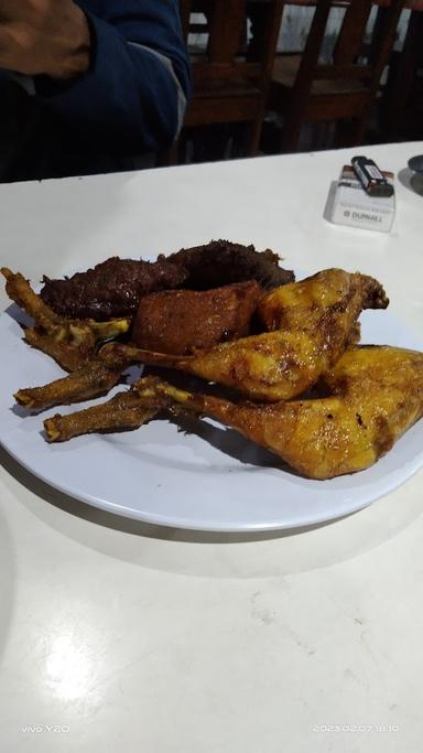 AYAM GORENG RAGIL JAYA