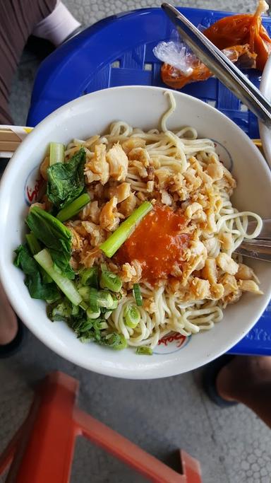 MIE BAKSO RAHAYU