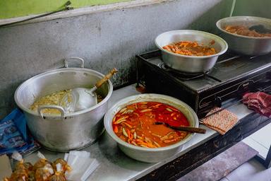 WARUNG GUDEG BU LUSI