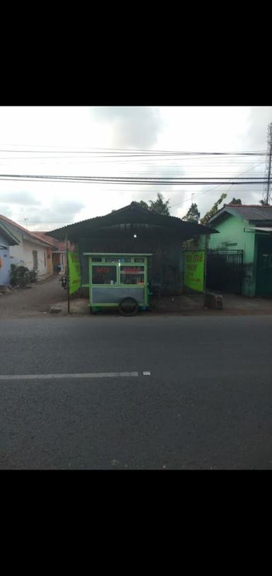 SATE AYAM MADURA CAK ROSYI