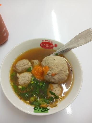 BAKSO IKAN MAJAPAHIT CABANG GUMILIR