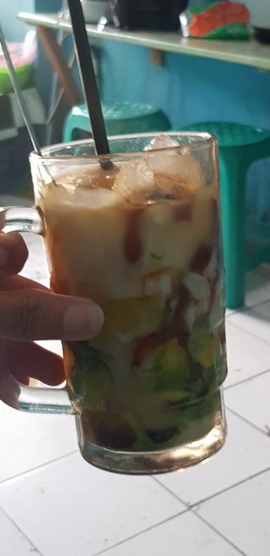 ES KELAPA MUDA (ALPUKET+NANGKA)