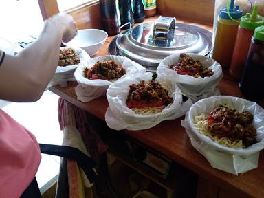 MIE AYAM AZRIEL