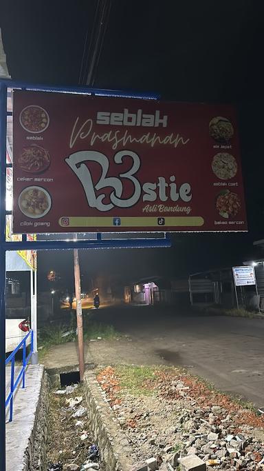 SEBLAKB3STIE