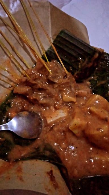 ABDUL LATIEF PARIAMAN'S SATE PADANG