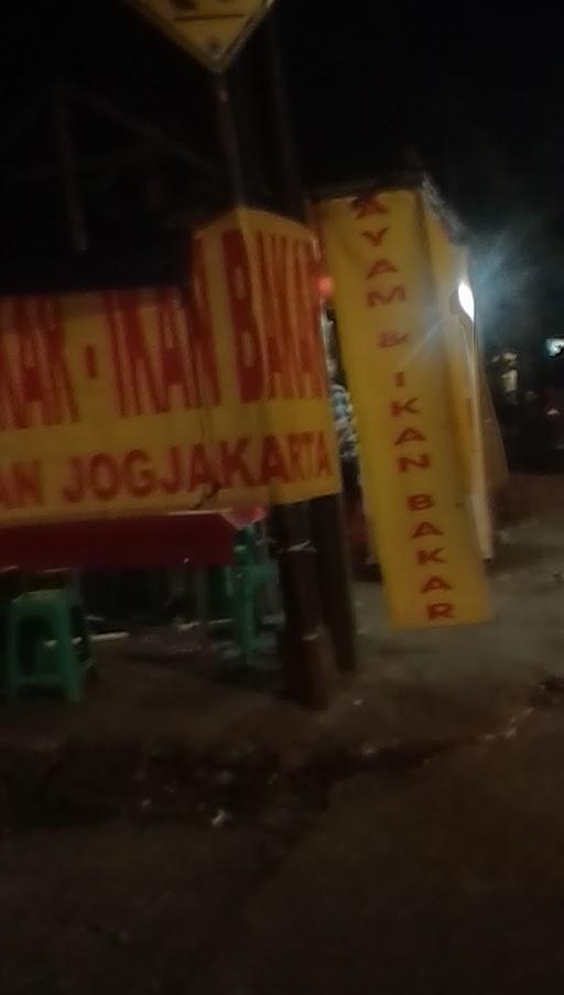 AYAM BAKAR JOGJA