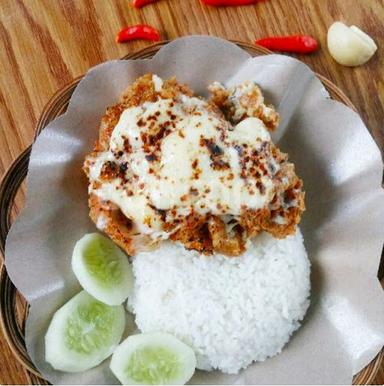 AYAM GEPREK BANG ADE