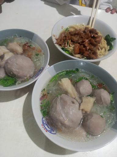 BAKSO TIMBUL PONDOK LABU