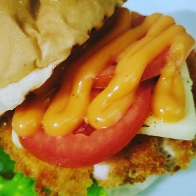 BURGER PAKDE