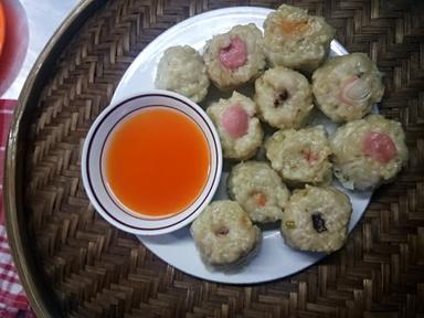 DIMSUM DUA PUTRA