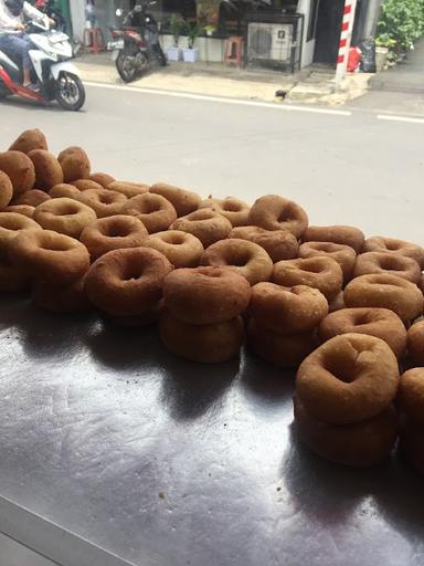 DONUTS