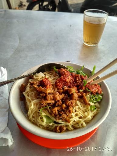 MIE AYAM FATMAWATI DONOLOYO