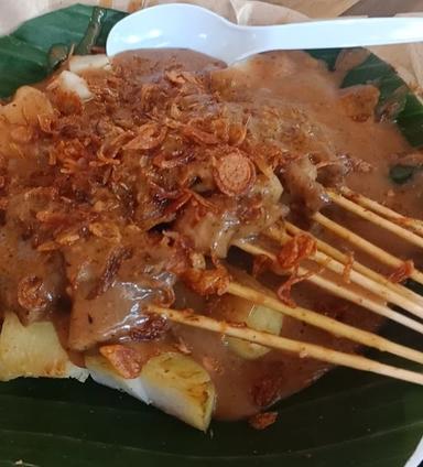 SATE PADANG PARIAMAN PUTRA KOTO 2