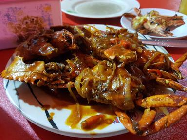 SEAFOOD & NASI UDUK 48