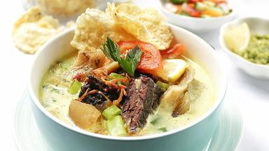 SOTO BETAWI BANG ANDRA