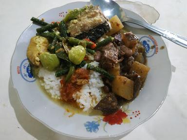 SOTO BU HENDRO