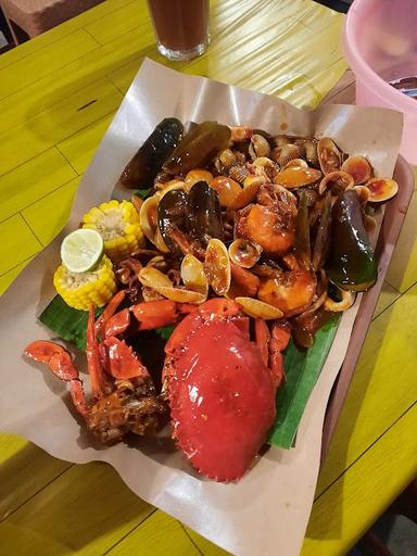 TELUK SELATAN SEAFOOD KILOAN