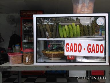 WARUNG KOPI BAWAH POHON CITOS