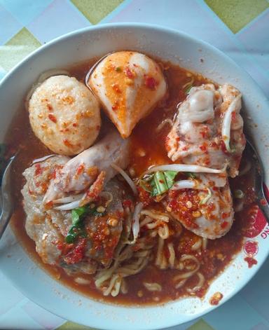 WARUNG MIE BAKSO SILVA