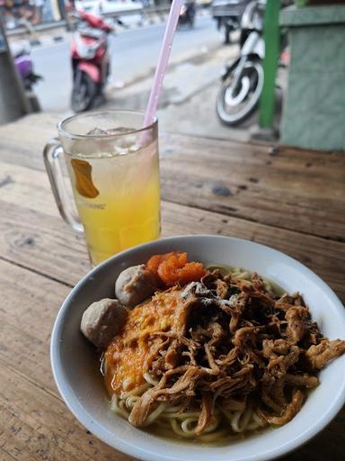 MIE BAKSO PODOMORO