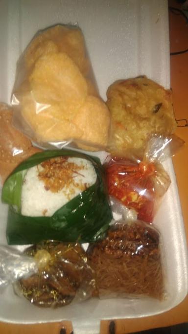 PECEL AYAM