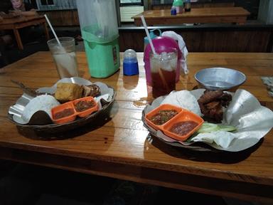 RUMAH BEBEK GORENG BUMBU