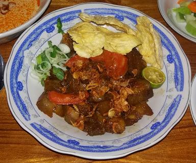 SOTO BETAWI BANG DHIE