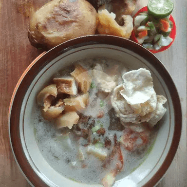 WARUNG SOTO BETAWI GG. BAKTI - BABEH SE'AK (BANG UKI)