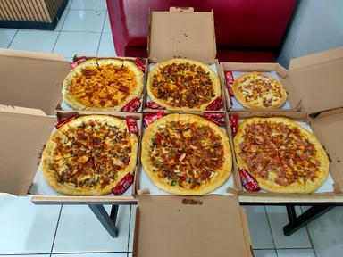 PIZZA FAMILY CILEGON