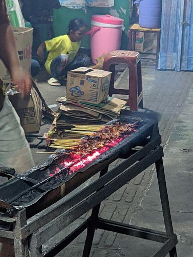 SATE AYAM & KAMBING MAS DURIYAT WONG CIREBON GIRANG