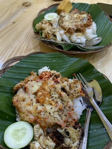 AYAM GEYBOK BANG JARWO KOTA WISATA CIBUBUR