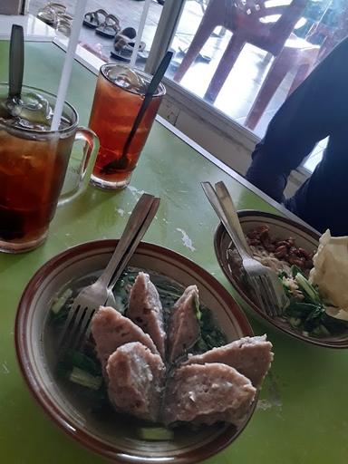 BAKSO KEMBAR