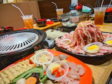 KITA STEAMBOAT & YAKINIKU KOTA WISATA