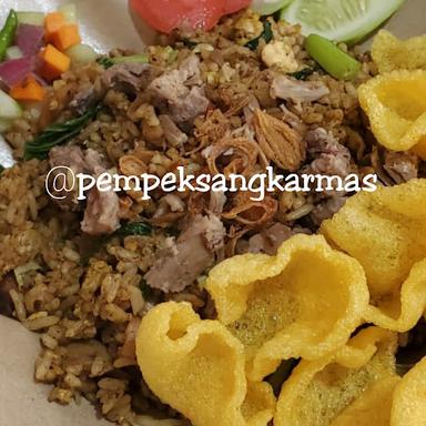 PEMPEK SANGKARMAS