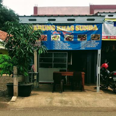 RUMAH MAKAN KHAS SUNDA ADE GITA