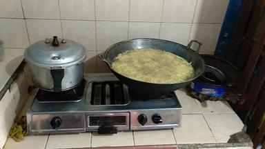 DAPUR SOTO TEH ENCI