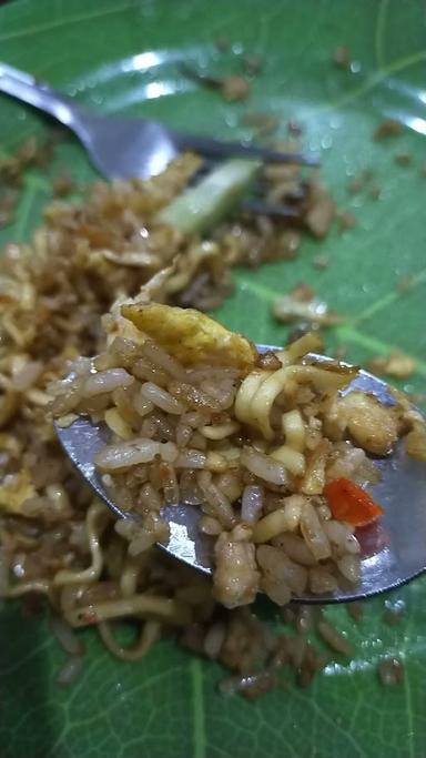 NASI GORENG HAMDI CIKALANG