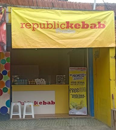 REPUBLIC KEBAB PREMIUM CINUNUK