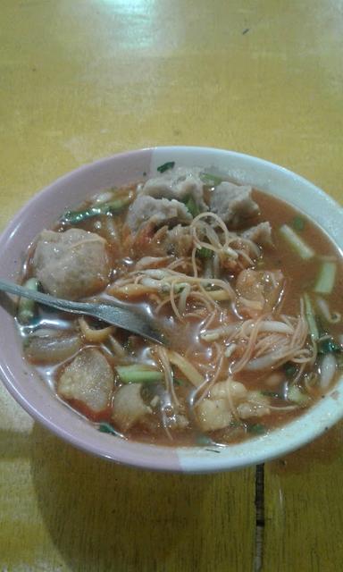 MIE AYAM BAKSO RUDAL GOYANG LIDAH