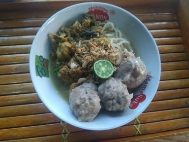 MIE AYAM BASO TILU BELAS