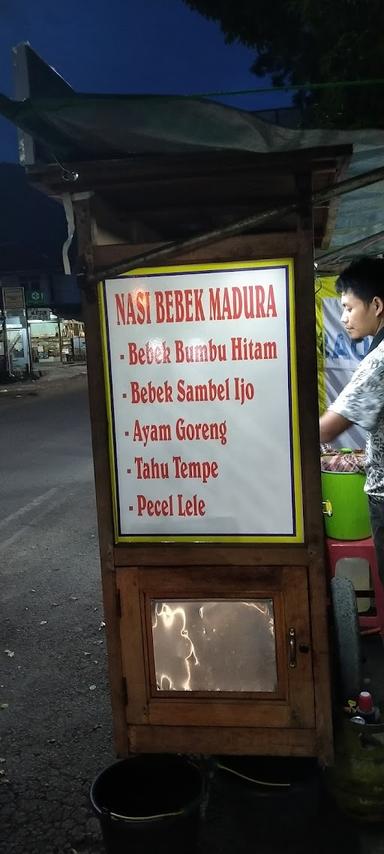 WARUNG NASI BEBEK