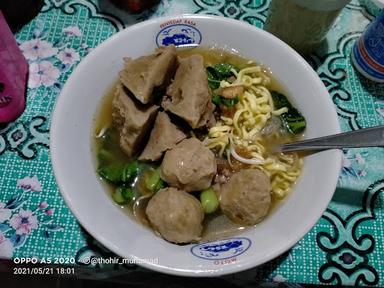 BAKSO SOLO OJO LALI MAS PARJO