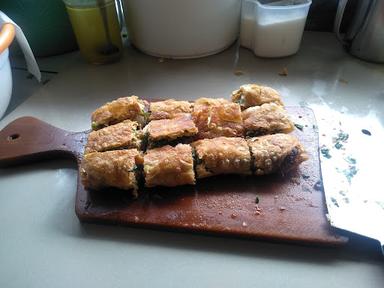 MARTABAK BANGKA 37 ROYYAN