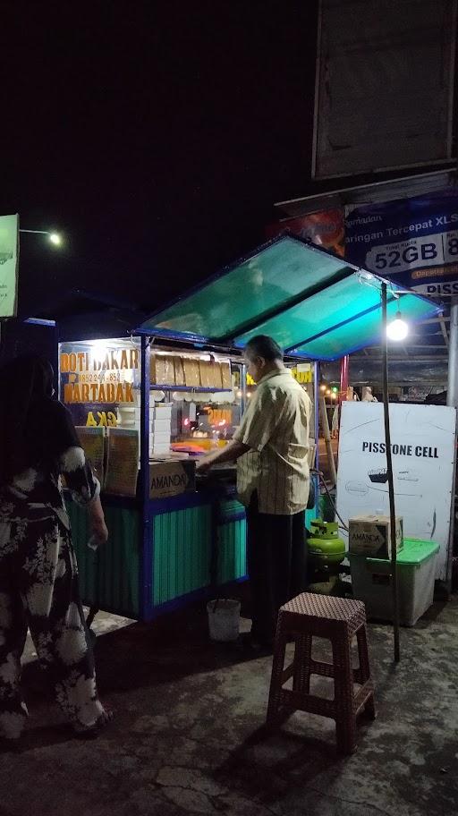 MARTABAK BANGKA DAN ROTI BAKAR BANDUNG